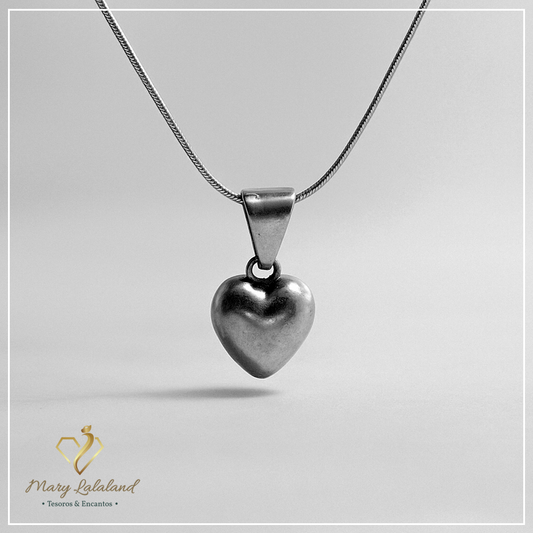 COLLAR CORAZON GLOBO EN PLATA